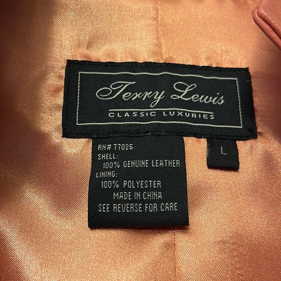 Pink Leather Jacket - Picture 3 of 5